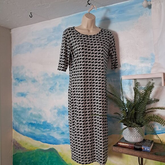 Lularoe size M Scottie dog dress, beautiful condition, like new - Picture 3 of 5